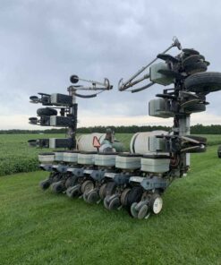 New Idea 9800 corn planter