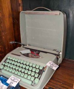 Hermes Baby Vintage typewriter