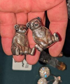 Salt and pepper shaker bears