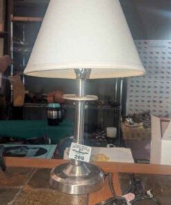 Table lamp