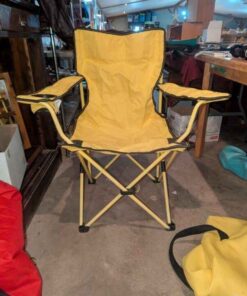 Folding camp chair
