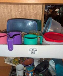 Food Storage containers, cups, hamburger patty container