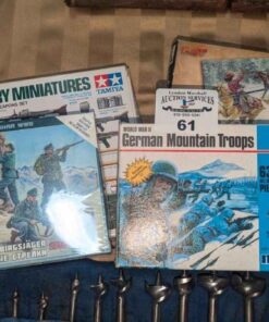 Military miniatures kits