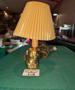 Brass Cat Table lamp