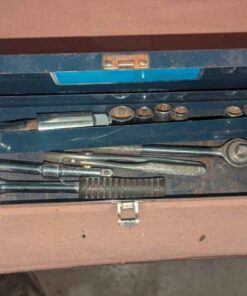 Ratchet wrench and sockets