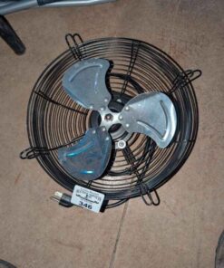Wall mounted fan