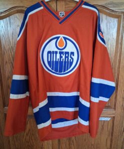 McDavid Oilers jersey