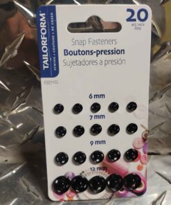 Assorted size snap fasteners