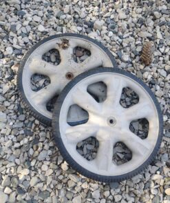 Large rear lawnmower wheels