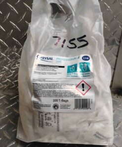 White pack of approximately 200 chrysal cut flower water boost/ stabilizer