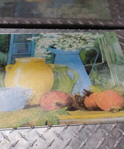 Glass cutting board