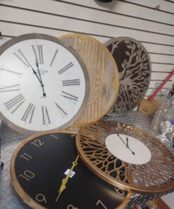 Job lot of clocks, as is, missing pieces