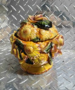 Floral cookies jar