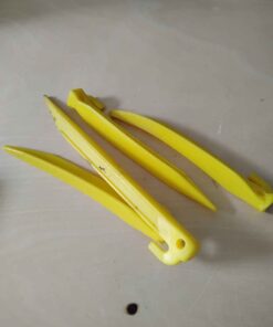 4 tent stakes