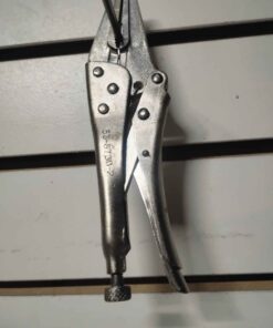 58-8733-2 Locking needle nose pliers