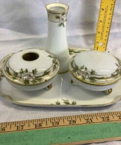 Nippon Vanity Set