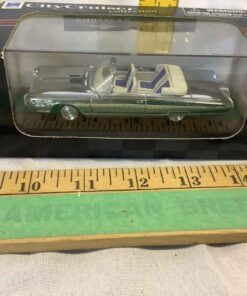 New Ray City Cruiser Collection 1:43 scale Die Cast Car