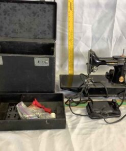 Singer Sewing Machine (Simanco)
