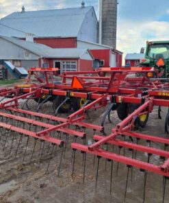 *SOLD* - 2006 Sunflower 5035 Cultivator