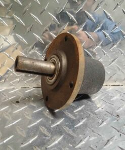Mower spindle assembly
