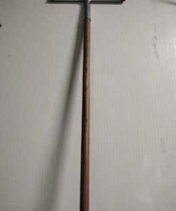 Long handle squeegee