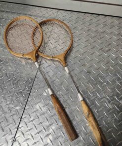 2 wooden Raquets
