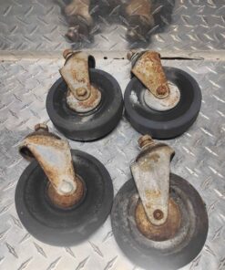 4 large casters