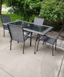 Time to update your outdoor oasis patio table set
