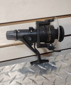 New fishing reel.... missing handle