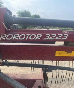 New Holland 3223 twin rake