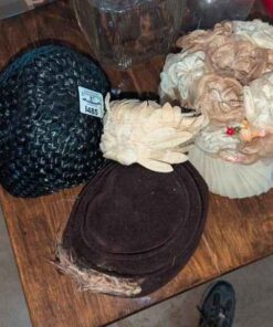 Royal Stetson & assorted Vintage Ladies hats
