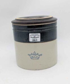 No. 2 Robinson Ransbottom Pottery Co with a lid