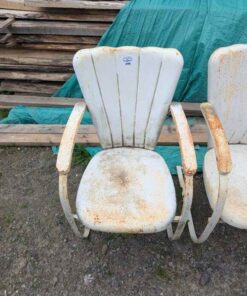 Mid Century modern metal clam back chair