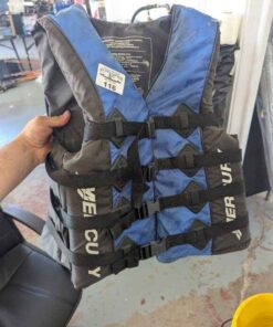Mercury Size Med Personal floatation vest