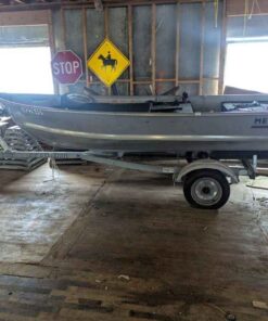 Meyers Aluminum fishing boat and EZ loader Trailer