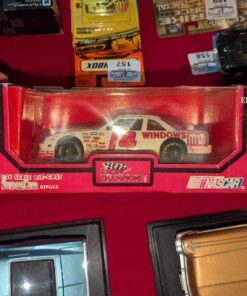 Racing Champion 1994 Edition Die cast model Scale 1/24