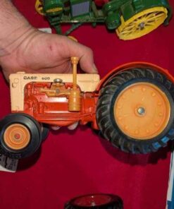 ERTL Case 600 model tractor