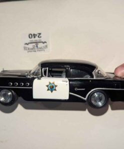 Maisto 1955 Buick Century Police Car Model 1/26 scale