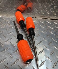 3 flat screw drivers
