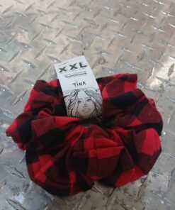 XXL black and red checkered scrunchie