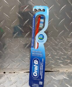 Oral B toothbrush