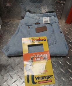 32 x 30 wrangler jeans