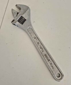 15" adjustable wrench