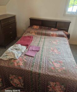 Quilt and sheets