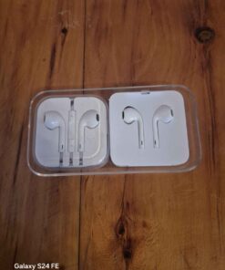 Earbuds