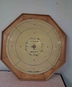 Octagonal crokinole board