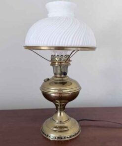 Aladdin Brass parlour lamp