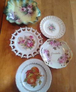 Qty 5 decorative plates