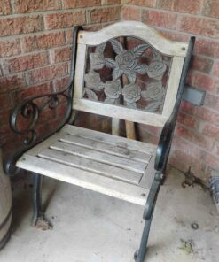 Single park bench
