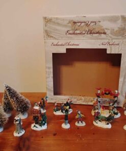 Enchanted Christmas figurines